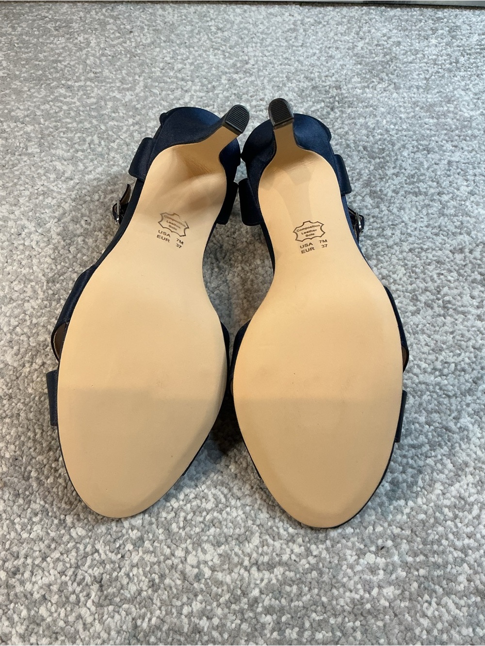 Nina Venus-LS Navy Luster Satin Sandals (NIB) - Picture 9 of 12